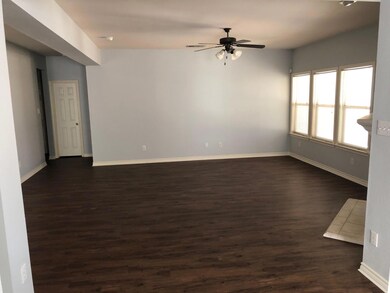 2612 Clubhouse Dr, Denton, TX 76210 - photo 2