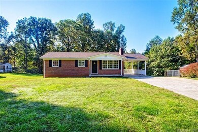 112 Fieldstone Farm Dr, Statesville, NC 28625 - photo 2