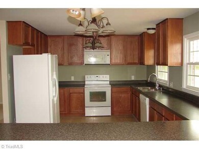 5159 Nc Highway 134, Asheboro, NC 27205 - photo 6