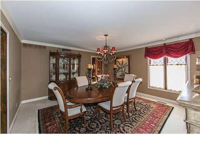 Formal Dining