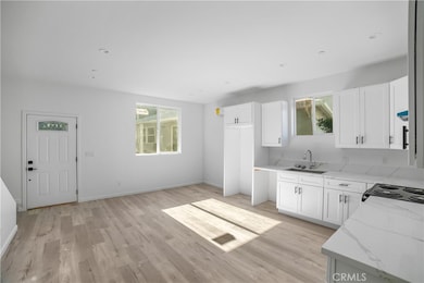 20538 Enadia Way, Los Angeles, CA 91306 - photo 3