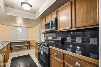 1827 Mike Hill Dr, El Paso, TX 79936 - photo 6