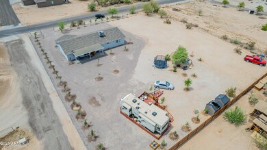 21 - 207th Areal