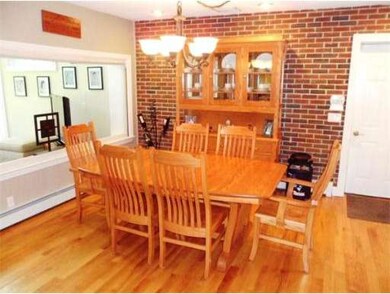 201 Meadow St, Agawam, MA 01001 - photo 2