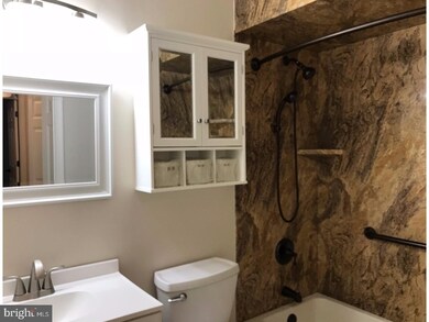 40 Wyndham Place, Trenton, NJ 08691 - photo 6