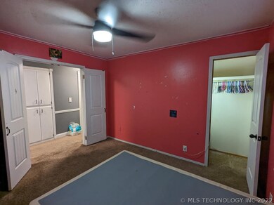 1 BR