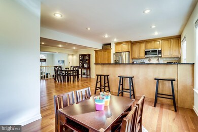 5908 Munson Ct, Falls Church, VA 22041 - photo 5
