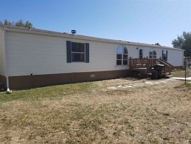 324 E Raven Ave, Rangely, CO 81648 - photo 5