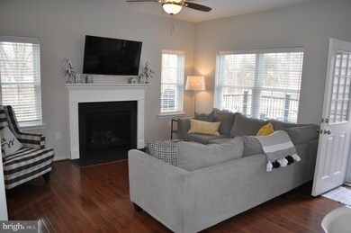 3034 Lynwood Ct, Red Hill, PA 18073 - photo 7