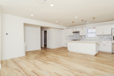 120 E Magnolia Ave unit 201, San Antonio, TX 78212 - photo 4