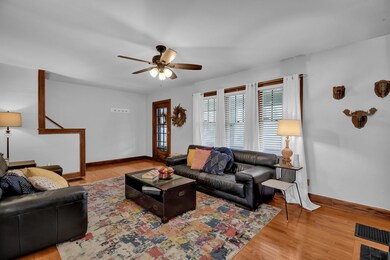 9-web-or-mls-885-gilbert-st