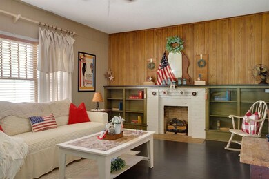 706 W Bridge St, Weatherford, TX 76086 - photo 7