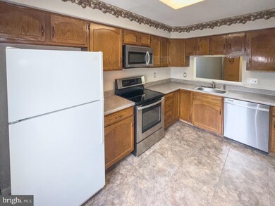 522B Willow Turn unit B, Mount Laurel, NJ 08054 - photo 3