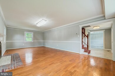 9206 Lawnview Ln, Laurel, MD 20708 - photo 6