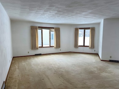 4003 Mackinac Dr, Janesville, WI 53546 - photo 6