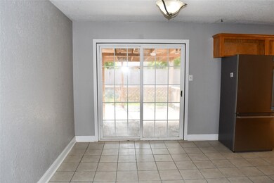 305 Avenue I, Brazoria, TX 77422 - photo 7