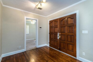 6921 East Rd, Jacksonville, FL 32216 - photo 3