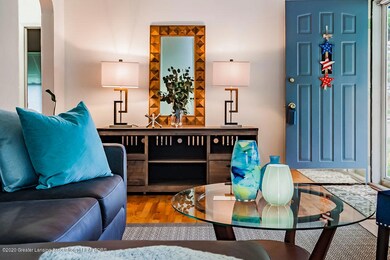 829Newton_Staging02