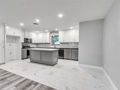 707 E Oak St, Noble, OK 73068 - photo 5