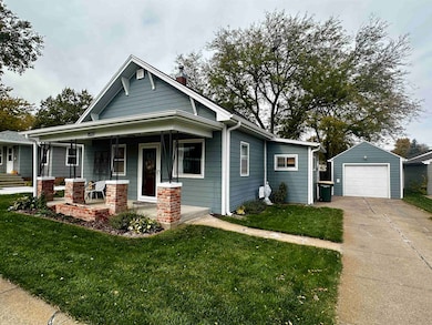 1522 Boyce St, Hastings, NE 68901 - photo 2