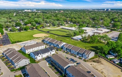 2705 Lily Ln, Rolling Meadows, IL 60008 - photo 4