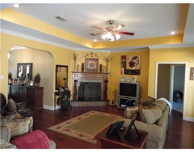 2051 Krist Ln, Pineville, LA 71360 - photo 2