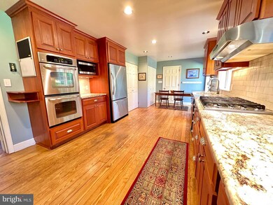 13 Woodland Cir, Downingtown, PA 19335 - photo 6