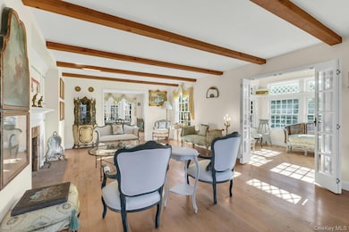 249 Gerritsen Ave, Bayport, NY 11705 - photo 4