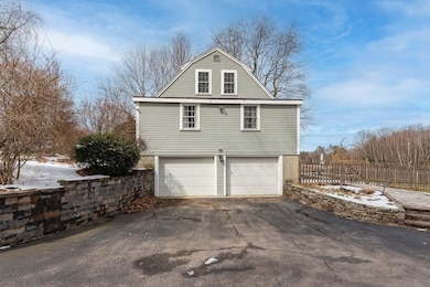 296 Dover Point Rd, Dover, NH 03820 - photo 6