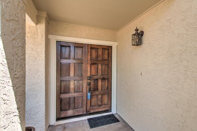 2227 S Las Palmas Cir-6