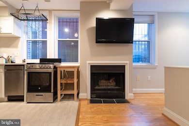 1731 Willard St NW unit 102, Washington, DC 20009 - photo 2