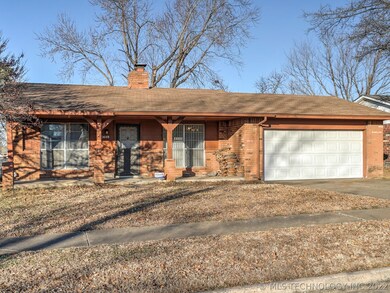 2608 S Poplar Ave, Broken Arrow, OK 74012 - photo 3