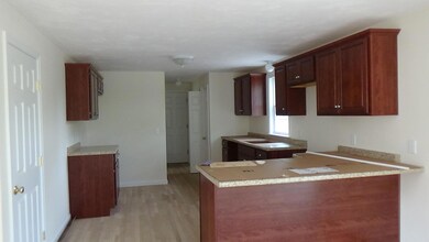 549 Center St unit 12, Dennis Port, MA 02639 - photo 6