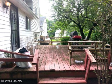 6202 Patterson St, Riverdale, MD 20737 - photo 2