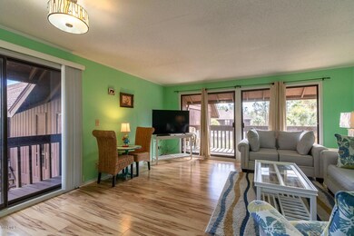 Family room 1.2