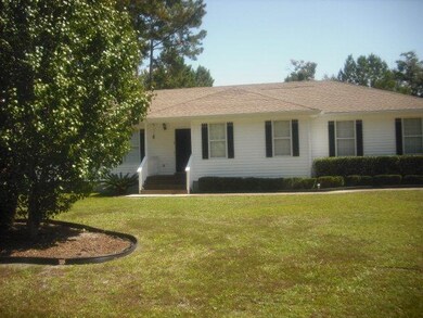 170 Camden Dr, Brunswick, GA 31523 - photo 2