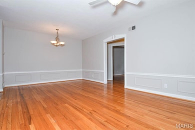 8111 Roxburgh Dr unit 1SE, Saint Louis, MO 63105 - photo 6