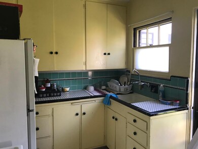 Auburn Kitchen