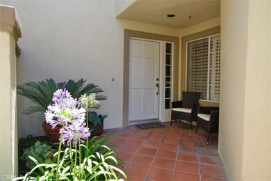 Private Entrance and Porch Area