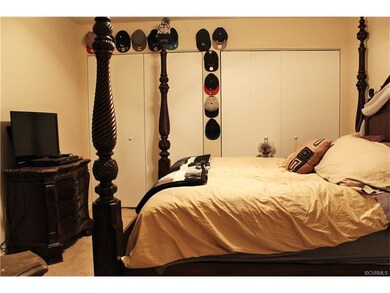 8801 Huntingcreek Ct, North Chesterfield, VA 23237 - photo 6