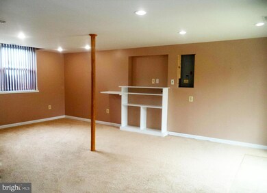 5821 Sheriff Rd, Capitol Heights, MD 20743 - photo 3