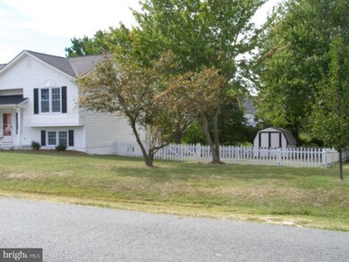 11510 Hampstead Dr, Fredericksburg, VA 22407 - photo 2