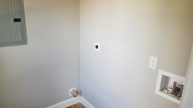29 Winter St unit 2, Saugus, MA 01906 - photo 7