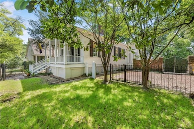203 Adams St, Mobile, AL 36603 - photo 6