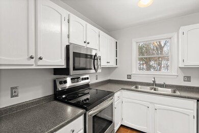 701 Dorset St unit B6, South Burlington, VT 05403 - photo 7
