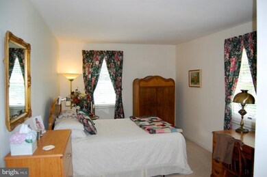 12 Tyburn Ct, Lutherville Timonium, MD 21093 - photo 5