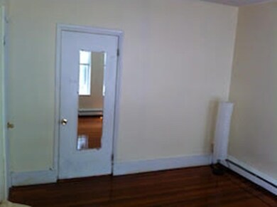 811 Washington St unit 1, Brookline, MA 02446 - photo 4