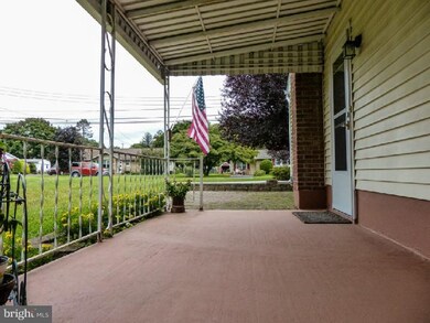 747 Fairmont Rd, Riegelsville, PA 18077 - photo 3