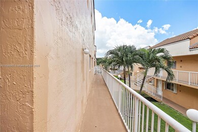 14909 SW 80th St unit 218, Miami, FL 33193 - photo 2