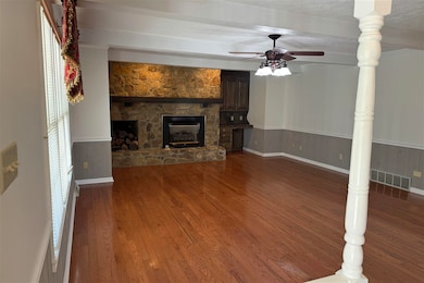 2593 Smith Grove Rd, Scottsville, KY 42164 - photo 4